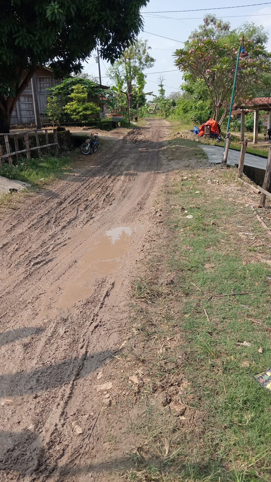 Lampiran aduan LB2025072600003